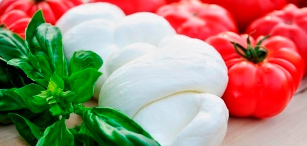La Puglia dei sapori al SIAL di Parigi. Emiliano e Di Gioia gran ciambellani La Puglia dei sapori al SIAL di Parigi. Emiliano e Di Gioia gran ciambellani