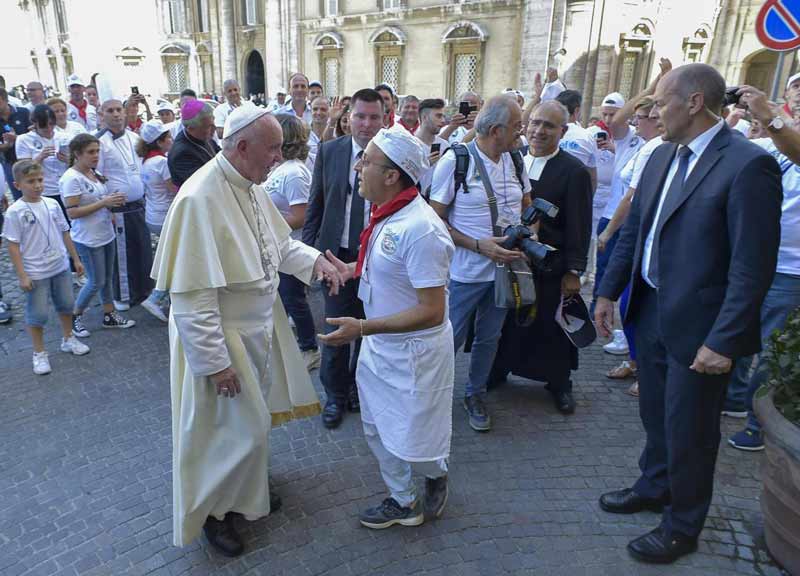 A Roma non c’è spazio per i nuovi poveri. Mense affollate e pochi dormitori