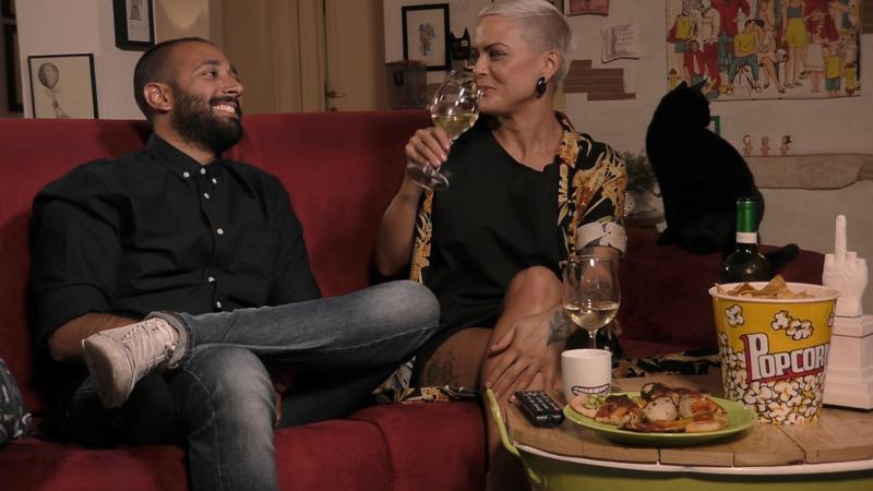 Gogglebox, arriva il primo Fixed show: in seconda serata su Italia 1 Gogglebox, arriva il primo Fixed show: in seconda serata su Italia 1