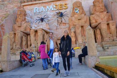 Maurizia Cacciatori a Gardaland, ecco le foto