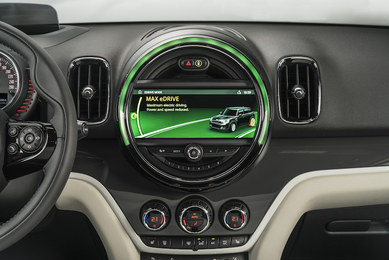 Nuova MINI Countryman: sfida le convenzioni e diventa  ibrida  plug in