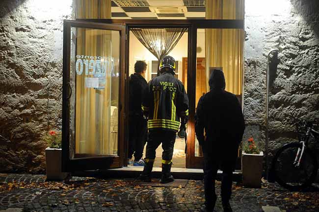 Terremoto nelle Marche, 5mila sfollati. Il governo stanzia 40 milioni. VIDEO Terremoto nelle Marche, 5mila sfollati. Il governo stanzia 40 milioni. VIDEO