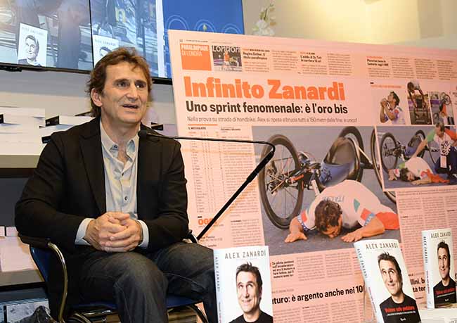 Alex Zanardi si racconta: “Volevo solo pedalare, ma…” Alex Zanardi si racconta: “Volevo solo pedalare, ma…”
