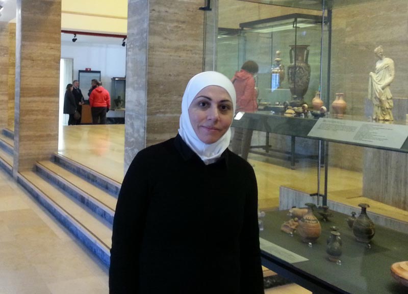 Palmira, intervista a Fayrouz Asaad, figlia del dg delle antichità di Palmira Palmira, intervista a Fayrouz Asaad, figlia del dg delle antichità di Palmira