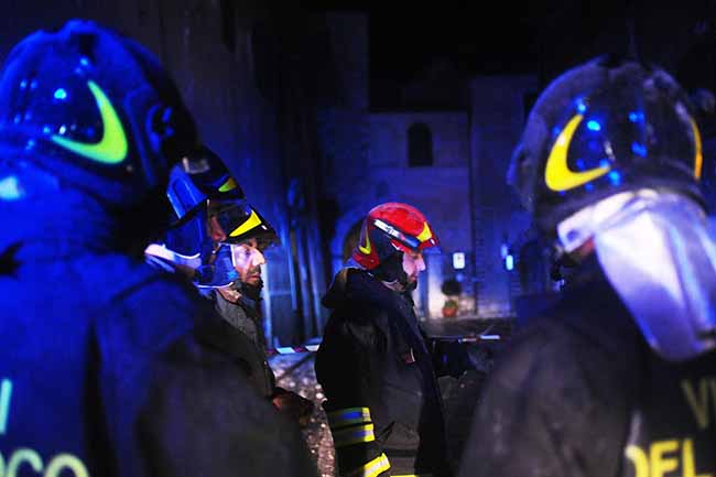 Terremoto, continua lo sciame sismico. Altre 100 scosse tra Marche e Umbria Terremoto, continua lo sciame sismico. Altre 100 scosse tra Marche e Umbria