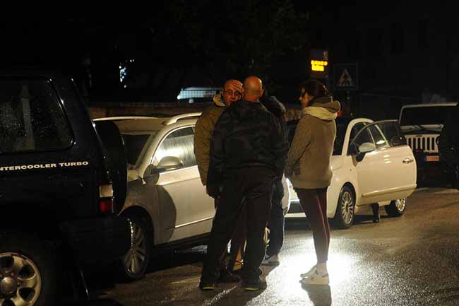 Terremoto, continua lo sciame sismico. Altre 100 scosse tra Marche e Umbria Terremoto, continua lo sciame sismico. Altre 100 scosse tra Marche e Umbria