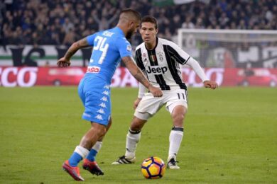 Juve, Higuain castiga Napoli. Battibecco Sarri-Insigne. E a fine gara…