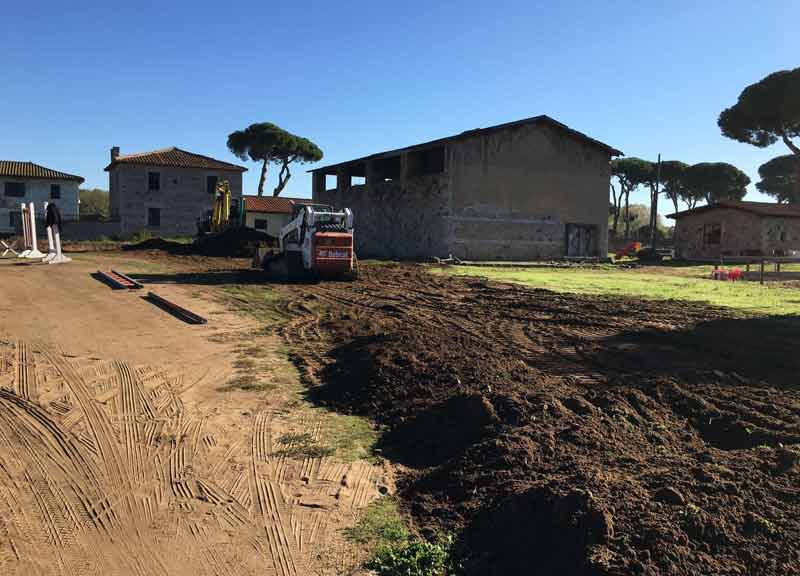 Castelporziano: abusivi box e fienile per i cavalli. Sigilli in un maneggio