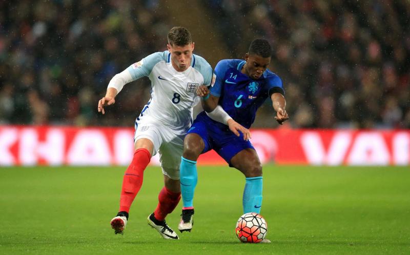 Milan: Bazoer nel mirino. Ecco l’offerta per il talento dell’Ajax Milan: Bazoer nel mirino. Ecco l’offerta per il talento dell’Ajax