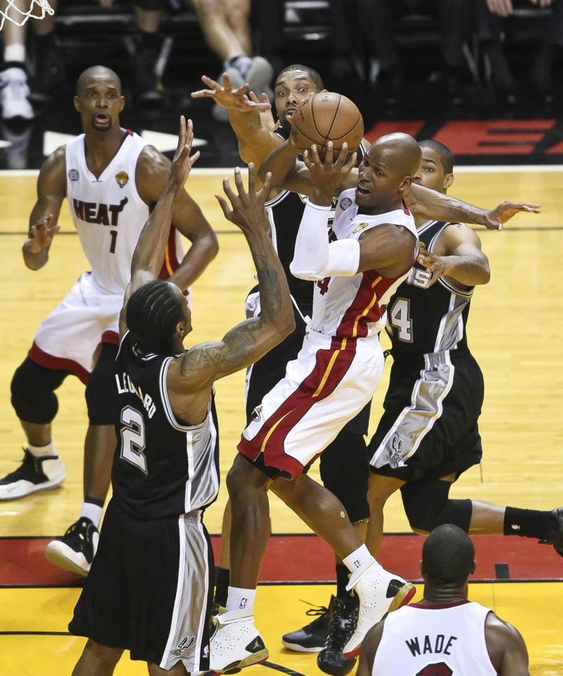 Nba, Ray Allen si ritira. La lettera d’addio del 41enne campione Nba, Ray Allen si ritira. La lettera d’addio del 41enne campione