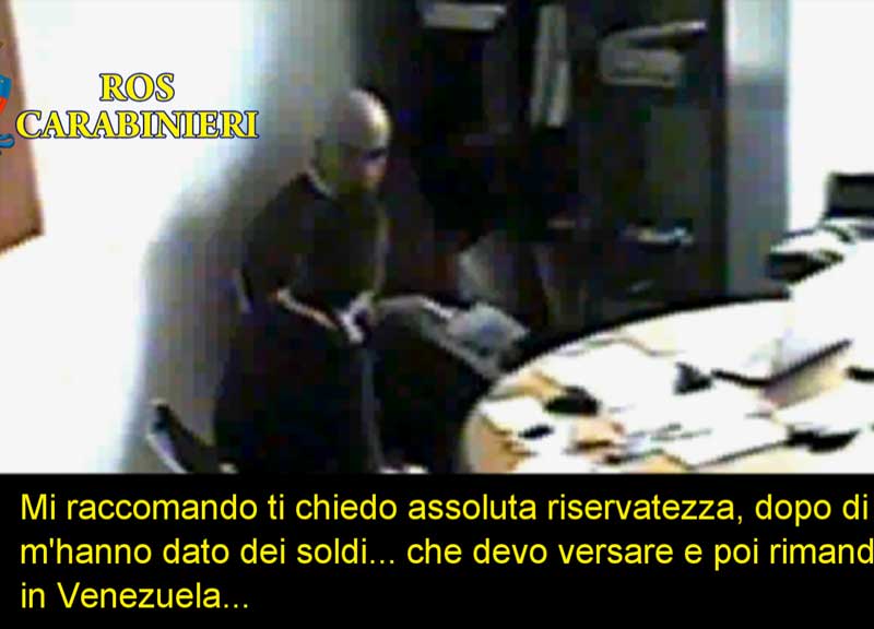 Mafia capitale, il ras dei migrati Odevaine patteggia: 2 anni e 8 mesi Mafia capitale, il ras dei migrati Odevaine patteggia: 2 anni e 8 mesi
