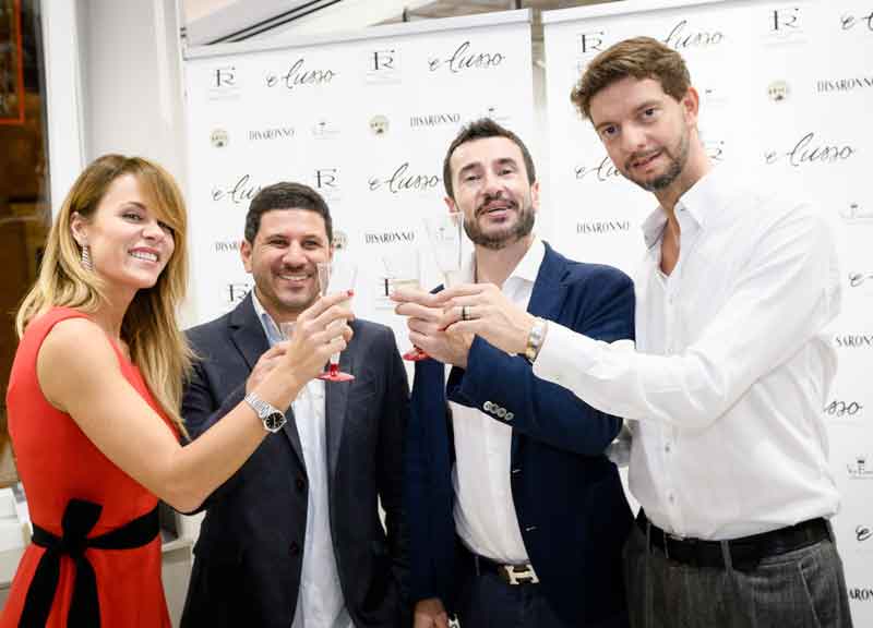 Borse griffate, riciclo e capelli Anni 70: in via Frattina arrivano le E-lusso Borse griffate, riciclo e capelli Anni 70: in via Frattina arrivano le E-lusso