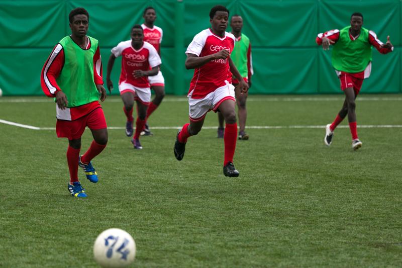 Black Panthers: il calcio rende i migranti protagonisti Black Panthers: il calcio rende i migranti protagonisti
