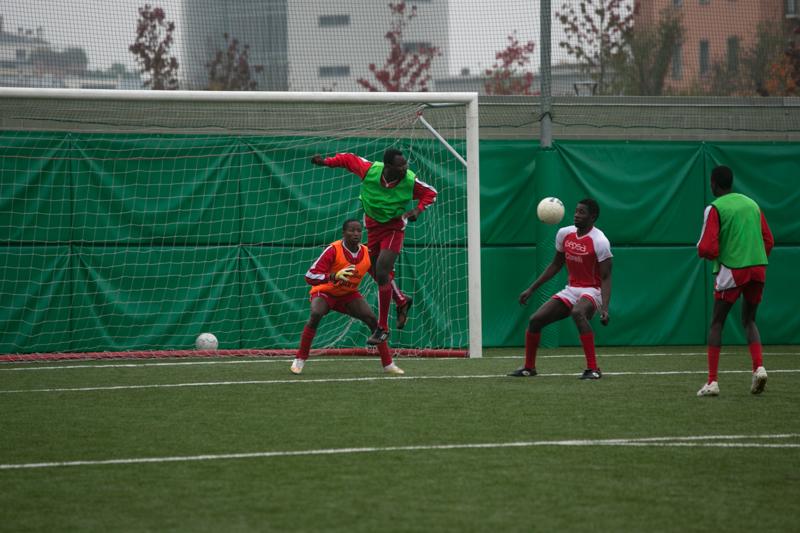 Black Panthers: il calcio rende i migranti protagonisti Black Panthers: il calcio rende i migranti protagonisti
