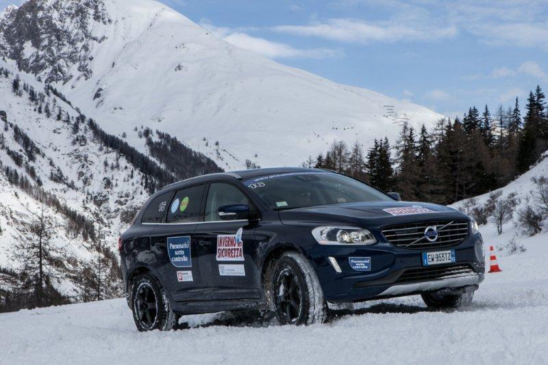 Pneumatici Invernali : dal 15 novembre scatta l’obbligo Pneumatici Invernali : dal 15 novembre scatta l’obbligo