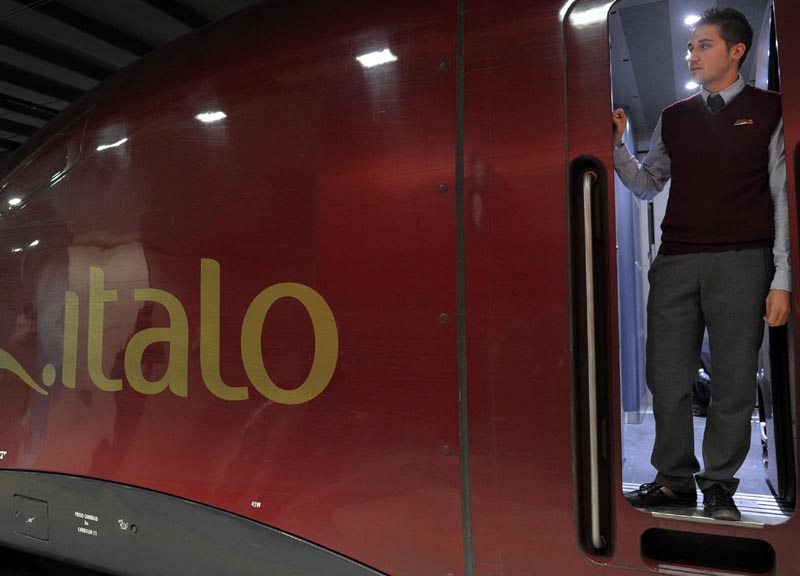Comprano biglietto del treno con carte rubate per andare dai mariti in carcere Comprano biglietto del treno con carte rubate per andare dai mariti in carcere