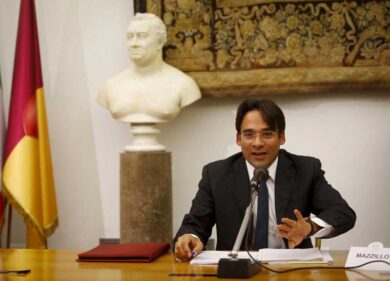 Roma, sì al bilancio del Comune: M5S puntuale nella sua “grande depressione”