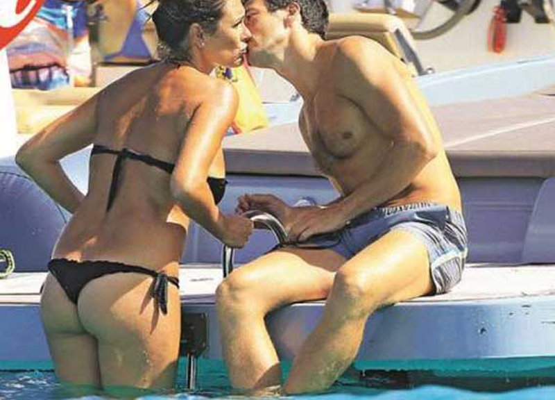 Alena Seredova, l’ex di Buffon smentisce le bufale. “Basta dire che io…” Alena Seredova, l’ex di Buffon smentisce le bufale. “Basta dire che io…”
