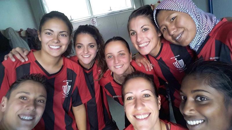 Il Milan recrimina, ma le ragazze rossonere sorridono Il Milan recrimina, ma le ragazze rossonere sorridono
