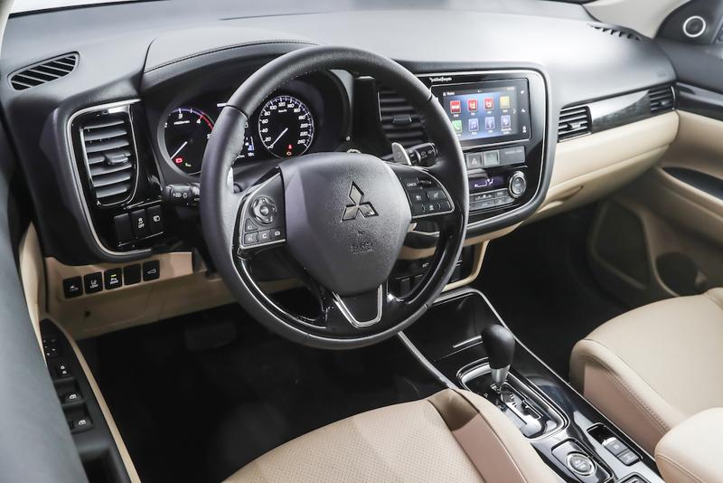 Mitsubishi ASX e Outlander  MY 2017: sempre più connesse e sicure