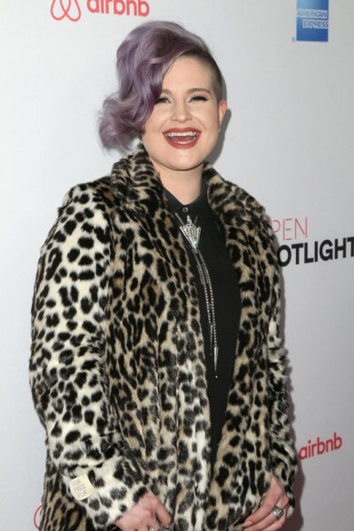 Mariah Carey, scollatura “esplosiva”. Le foto