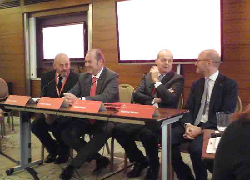 Generali esce dai mercati non core. Ma tiene segreta “la lista di Frederic”