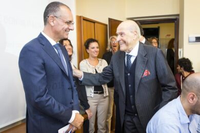 PittaRosso, a Fondazione Umberto Veronesi un assegno da 500.175 euro