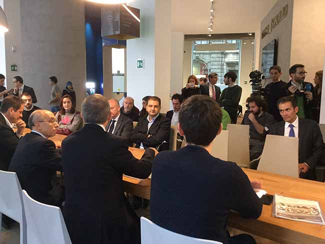 Intesa Sanpaolo con Cisco Italia: primo master in digital transformation Intesa Sanpaolo con Cisco Italia: primo master in digital transformation