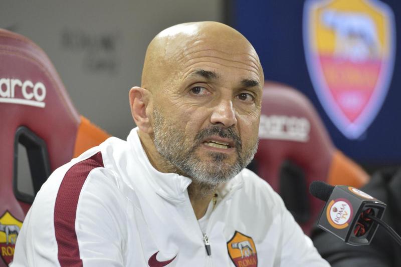 Roma, Spalletti in tackle, Mediaset non ci sta: botta e risposta Roma, Spalletti in tackle, Mediaset non ci sta: botta e risposta