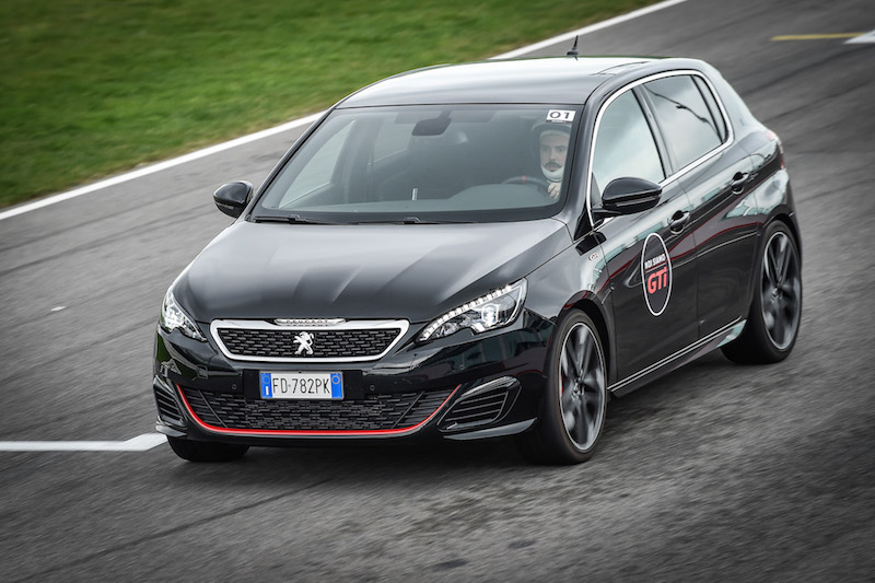 Peugeot GTi: affascina e fa rivivere il carattere sportivo del brand