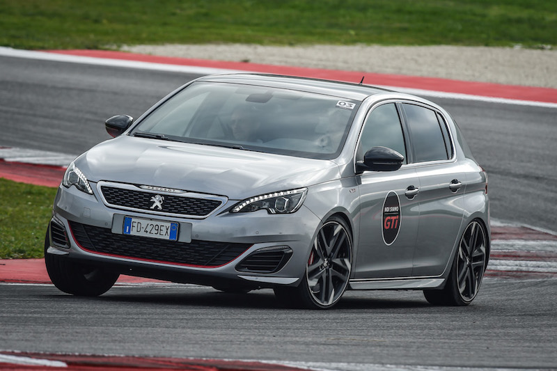 Peugeot GTi: affascina e fa rivivere il carattere sportivo del brand