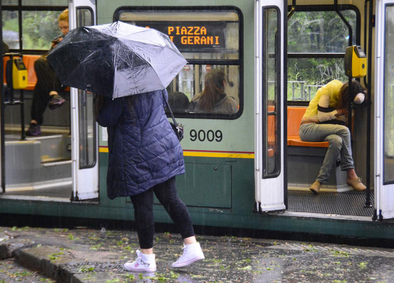 Roma, sciopero trasporti: alle 8,30 chiuse metro A e C, riduzioni sulla B Roma, sciopero trasporti: alle 8,30 chiuse metro A e C, riduzioni sulla B