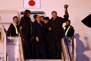 Milan, Berlusconi: “Potremmo spostare closing con i cinesi di un mese, ma…”