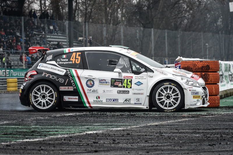 Andreucci e la Peugeot 208 T16 vincono il Monza Rally Show 2016 Andreucci e la Peugeot 208 T16 vincono il Monza Rally Show 2016