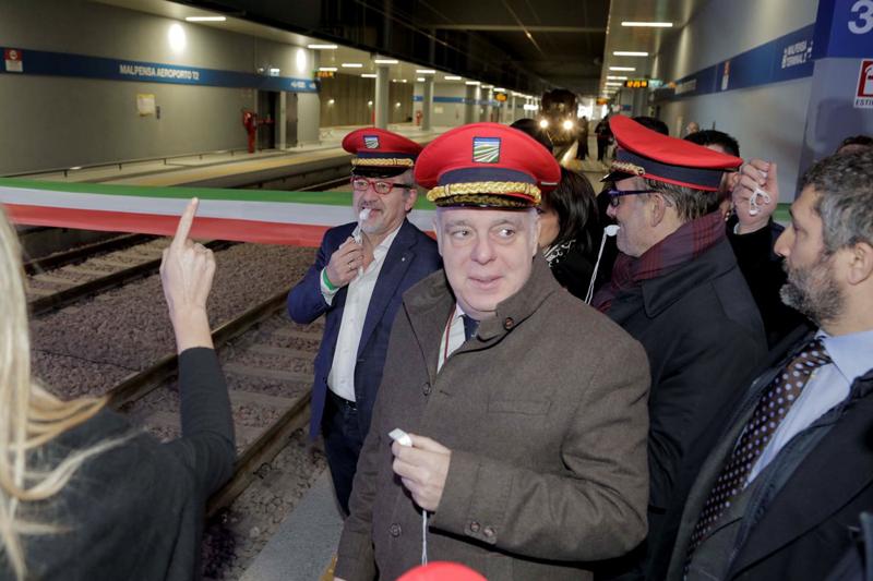 Fnm, inaugurato il collegamento T1-T2 di Milano Malpensa Fnm, inaugurato il collegamento T1-T2 di Milano Malpensa