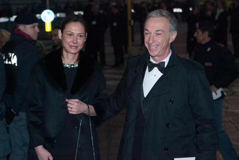 Prima alla Scala, i vip e i loro look: Signorini in tunica, Trump e… FOTO Prima alla Scala, i vip e i loro look: Signorini in tunica, Trump e… FOTO
