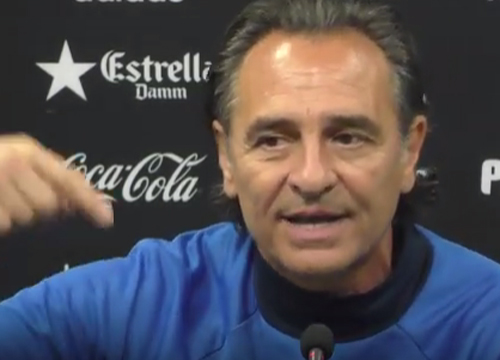 Valencia, Prandelli furia con i giocatori: “Fuori chi non lotta” Valencia, Prandelli furia con i giocatori: “Fuori chi non lotta”