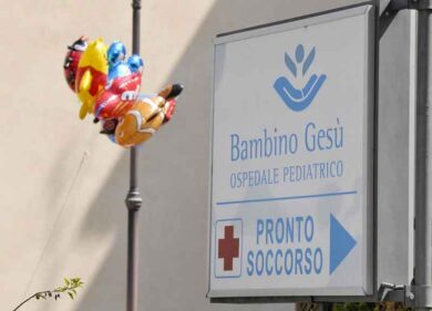 Papa Francesco ringrazia il Bambin Gesù, medici e pazienti ospiti in Vaticano