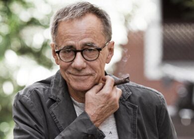 “Ecco come imbrigliare la felicità”. Diretta web con Roberto Vecchioni