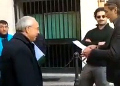 Aggressione all’ex deputato Osvaldo Napoli