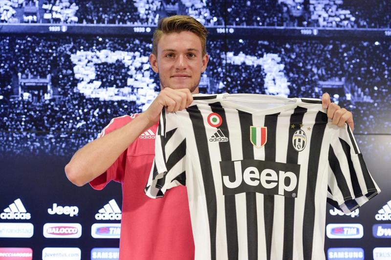 Juventus, Rugani blindato fino al 2021. “Orgoglioso per la fiducia della Juve” Juventus, Rugani blindato fino al 2021. “Orgoglioso per la fiducia della Juve”