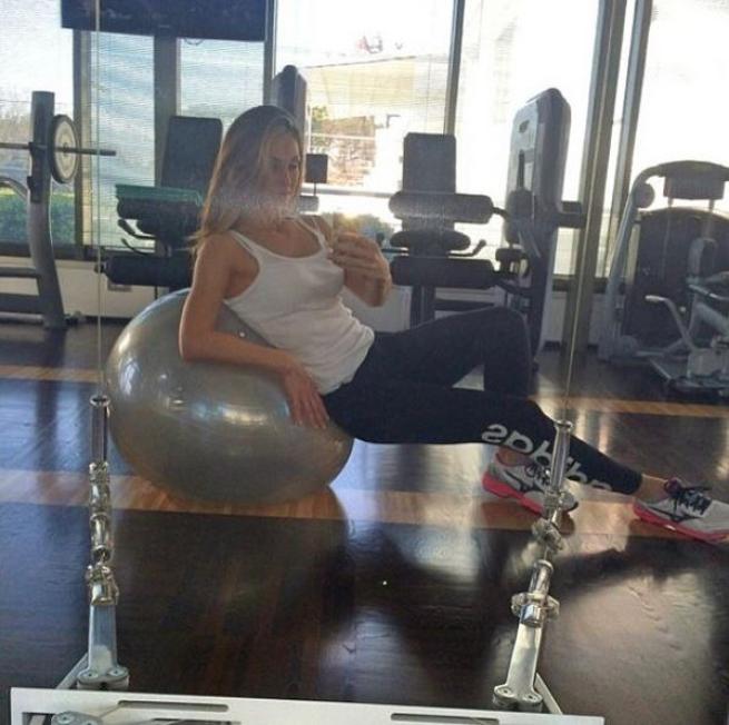 Crisi nera tra Anna Tatangelo e Gigi D’Alessio: tutta colpa del set…