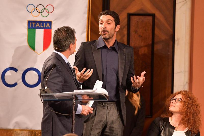 Urbano Cairo stuzzica Juventus e Buffon: “Scudetto? Se gli altri si scansano” Urbano Cairo stuzzica Juventus e Buffon: “Scudetto? Se gli altri si scansano”