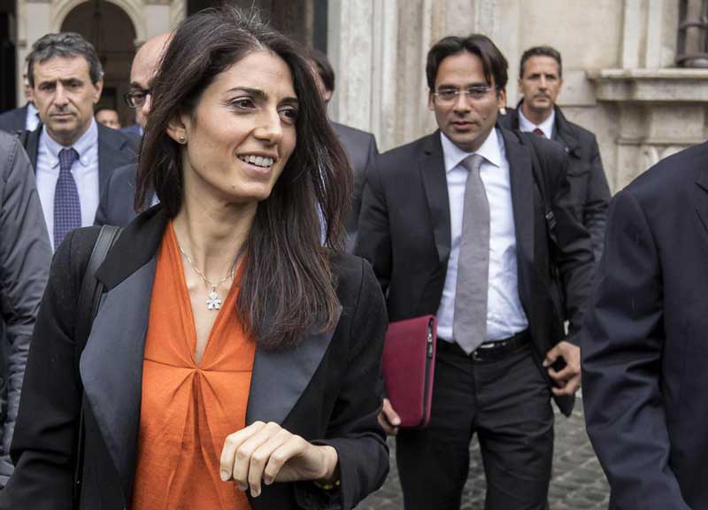 Roma, Colomban vicino a Casaleggio dice “no” alla Raggi. “Troppo occupato” Roma, Colomban vicino a Casaleggio dice “no” alla Raggi. “Troppo occupato”