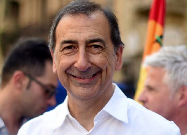 Beppe Sala: “Torno a fare il sindaco, certo della mia innocenza” Beppe Sala: “Torno a fare il sindaco, certo della mia innocenza”