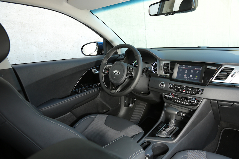 Kia Niro: record di consumi 32,5 km con un litro di benzina Kia Niro: record di consumi 32,5 km con un litro di benzina
