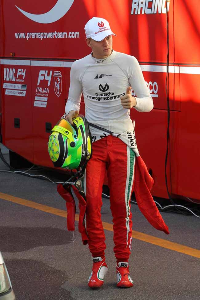 Schumacher, il figlio Mick correrà in Formula 3. “Passaggio ideale per me”