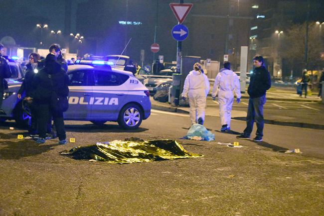 Strage di Berlino, l’arrivo di Anis Amri alla stazione di Milano. FOTO Strage di Berlino, l’arrivo di Anis Amri alla stazione di Milano. FOTO