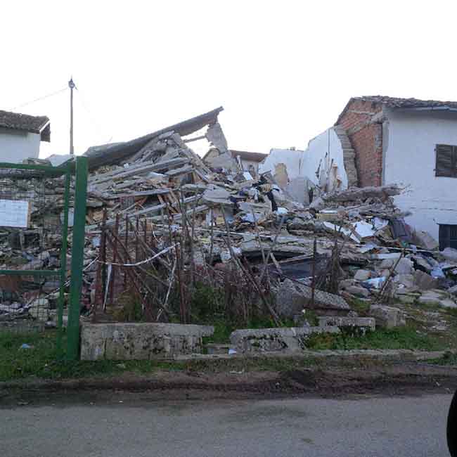 Amatrice, “ritardi clamorosi nella ricostruzione post terremoto”. Reportage