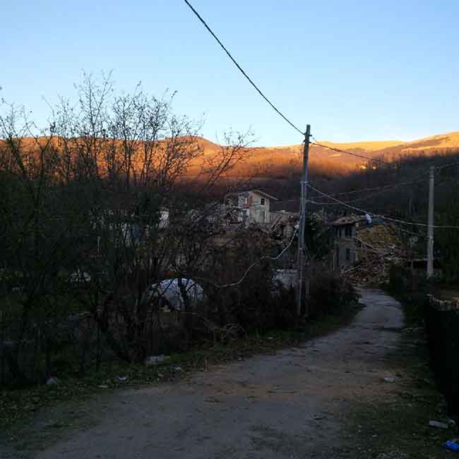 Amatrice, “ritardi clamorosi nella ricostruzione post terremoto”. Reportage